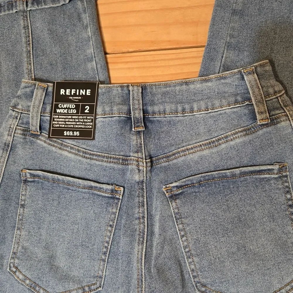 NWT - Refine Los Angeles Cuffed Wide Leg Jeans - Picture 3 of 6